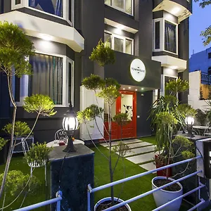 Hotel Oyo Townhouse 002 Park, Delhi (National Capital Territory of India)
